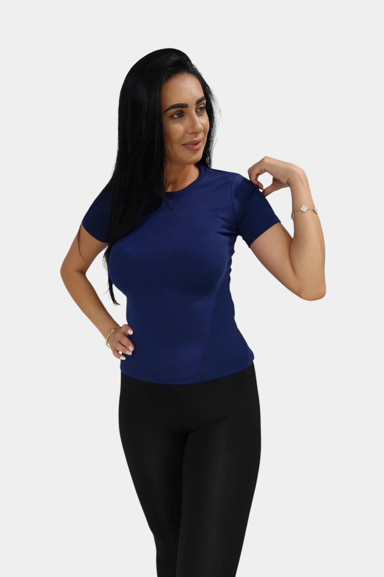 Majica sa okruglim izrezom